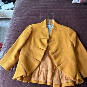 Mustard 3/4 sleeve jacket